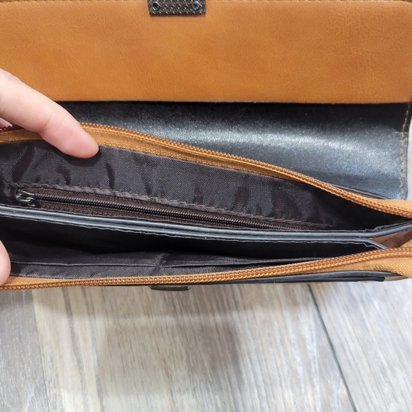 Crossbody Purse faux leather clasp closure Women's One Size brown - Picture 6 of 8